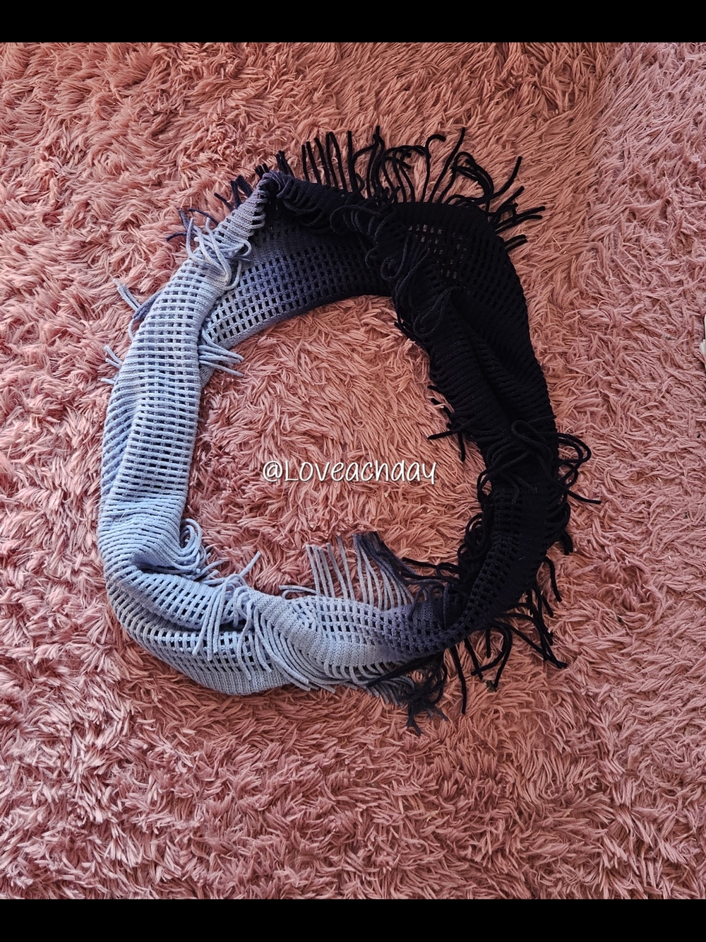 ✨️Fringed Knit Wrap Scarf - Blues - Picture 2 of 3